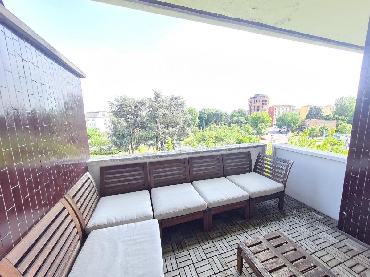 Ottoboni Charme Apartment With Terrace Mediolan Zewnętrze zdjęcie