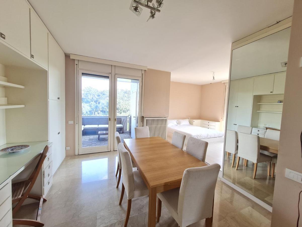 Ottoboni Charme Apartment With Terrace Mediolan Zewnętrze zdjęcie